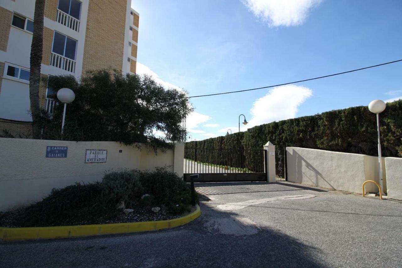 Apartment - Playa Amerador - Carrer De Gaianes, 4 *