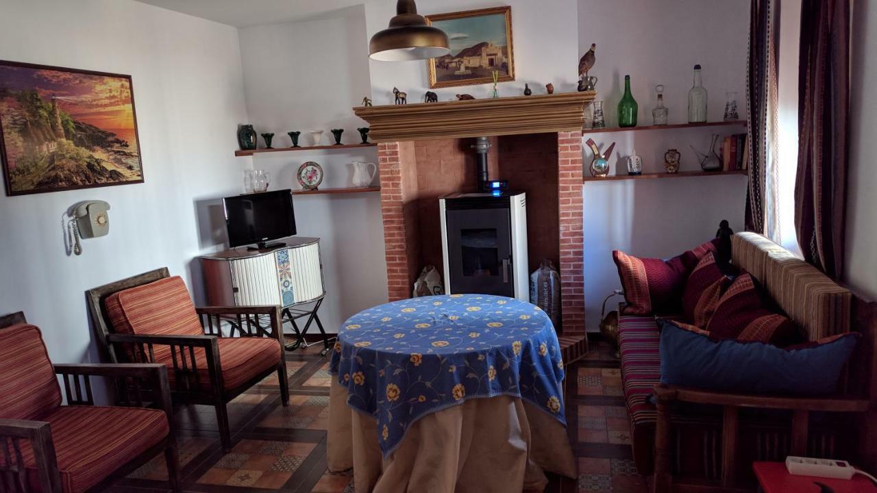 Casa Rustica De Pueblo En Sierra De Alcaraz Salobre (Albacete)
