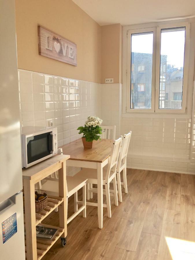 Duplex Soleado, Calle Corrida, Casco Antiguo Apartamento
