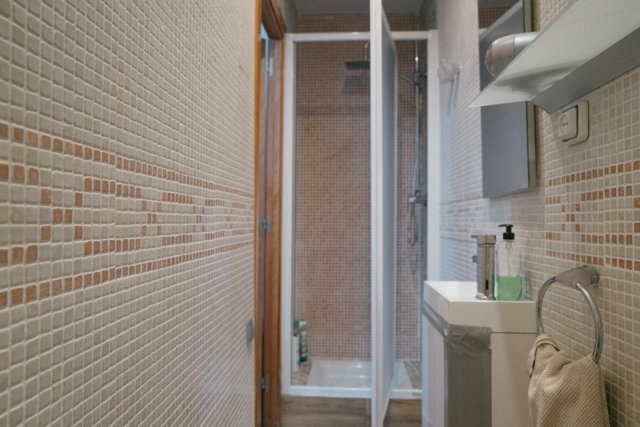Apartment New Beside Barca Stadium 2 *