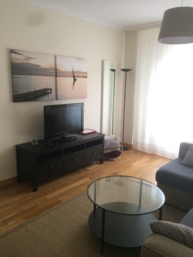 Con Terraza Y Jardin En Apartment Bakio