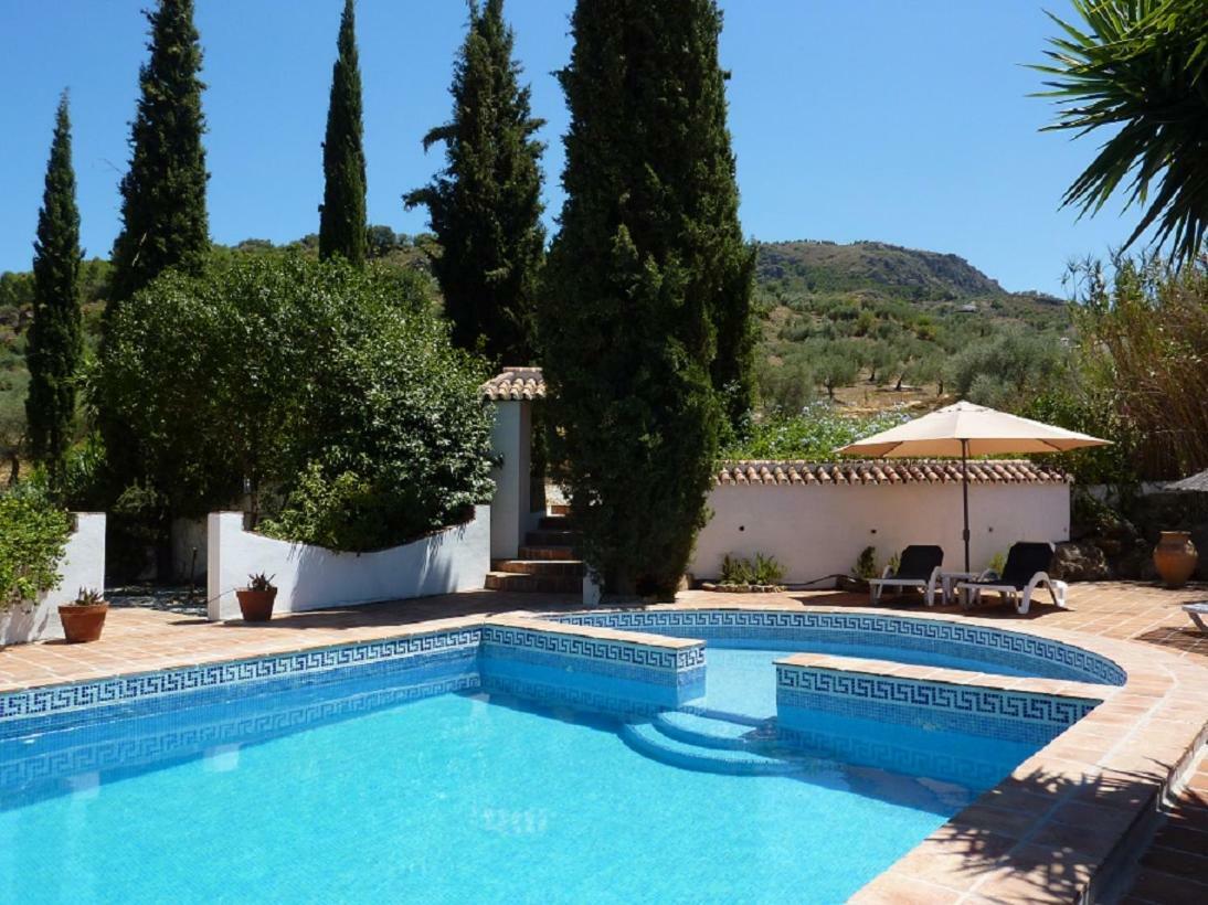 Casa Fuente De La Zorra * Alora