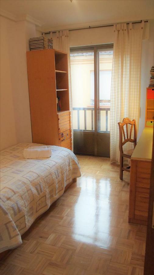 Housingleon - Muralla Leon