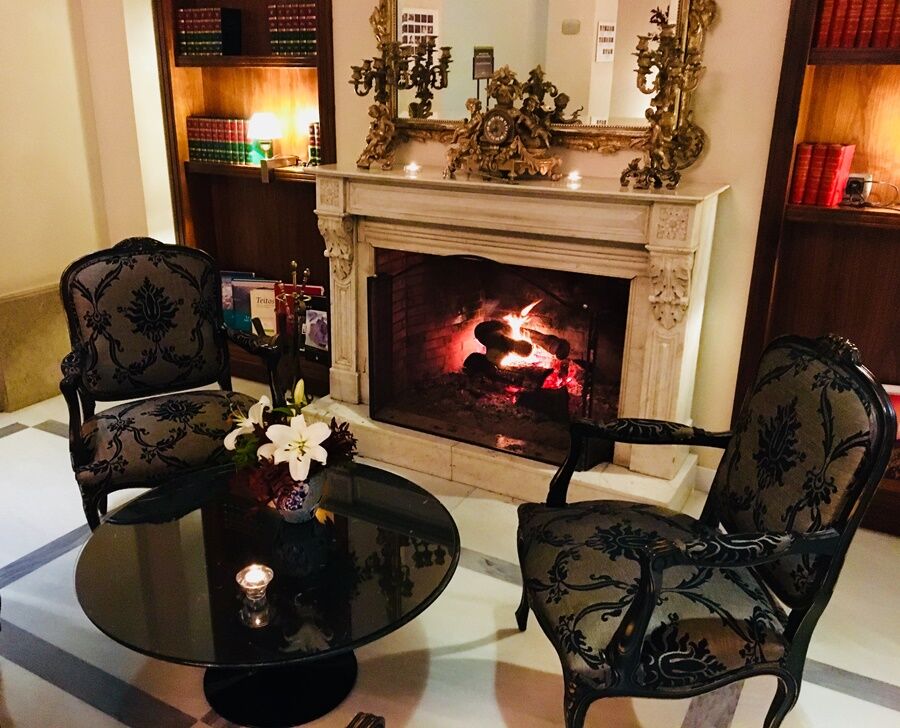Hotel Castillo Del Bosque La Zoreda 5*