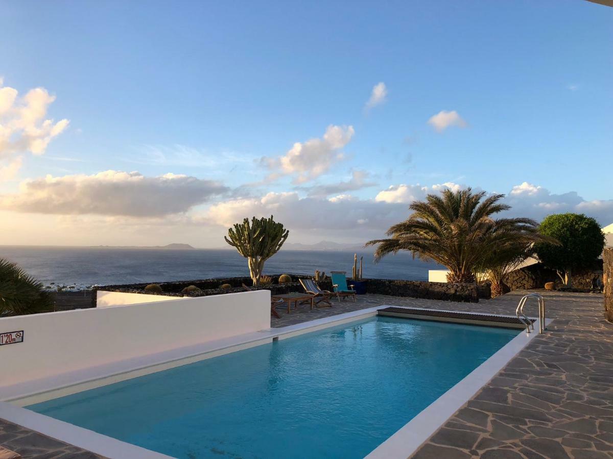 Villa V Playa Blanca (Lanzarote)