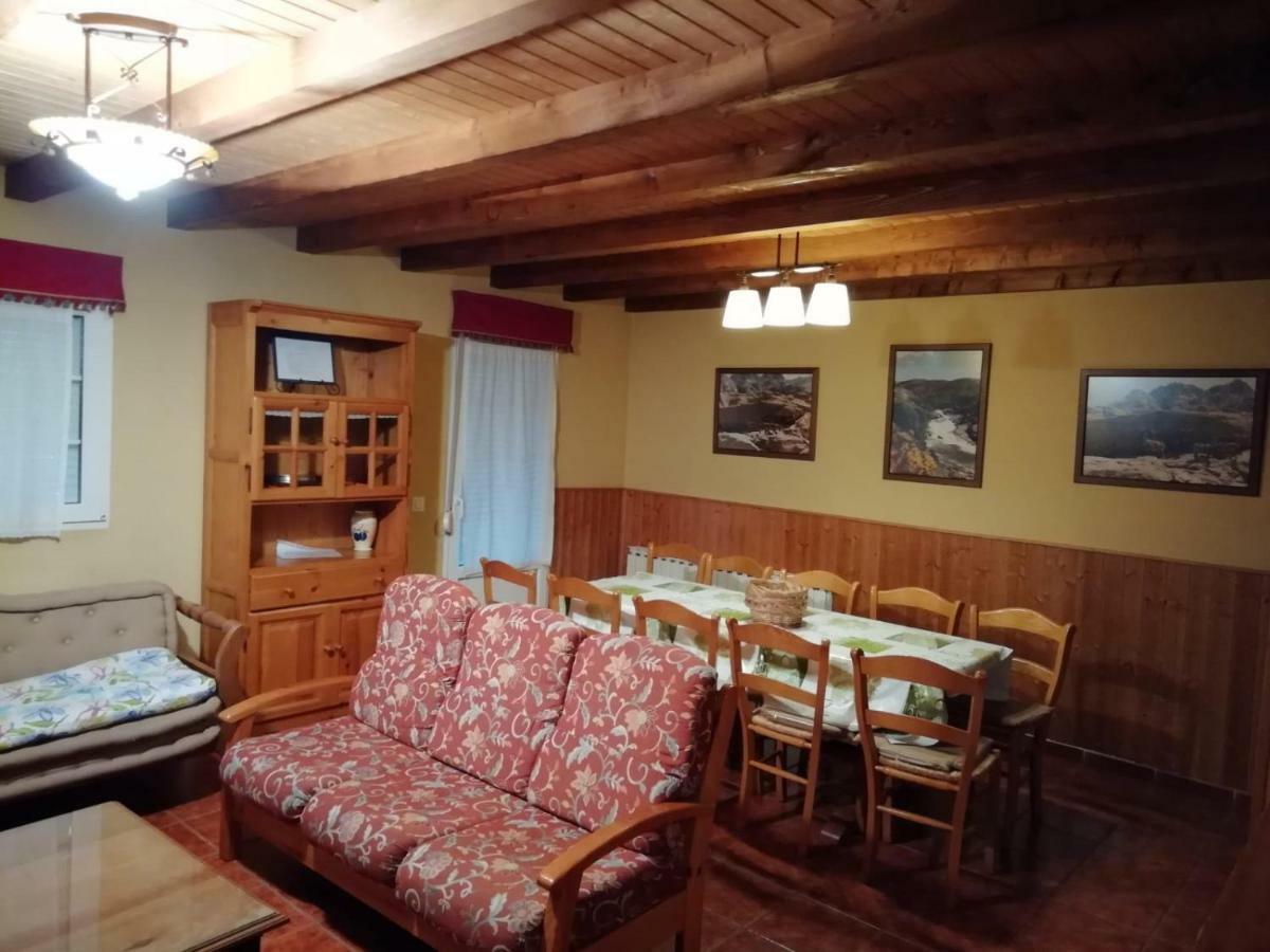 La Puente 10 De Gredos Сasa de vacaciones Hoyos del Espino
