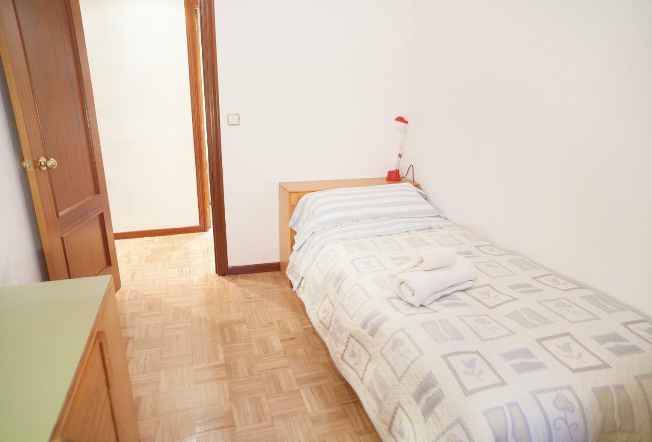 Housingleon - Muralla Apartment