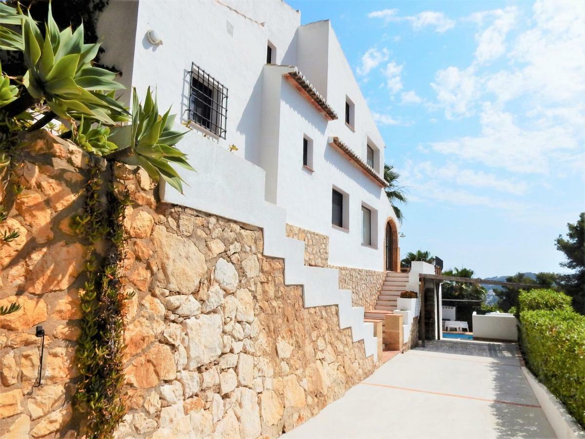 Tosalet Pomelo Villa