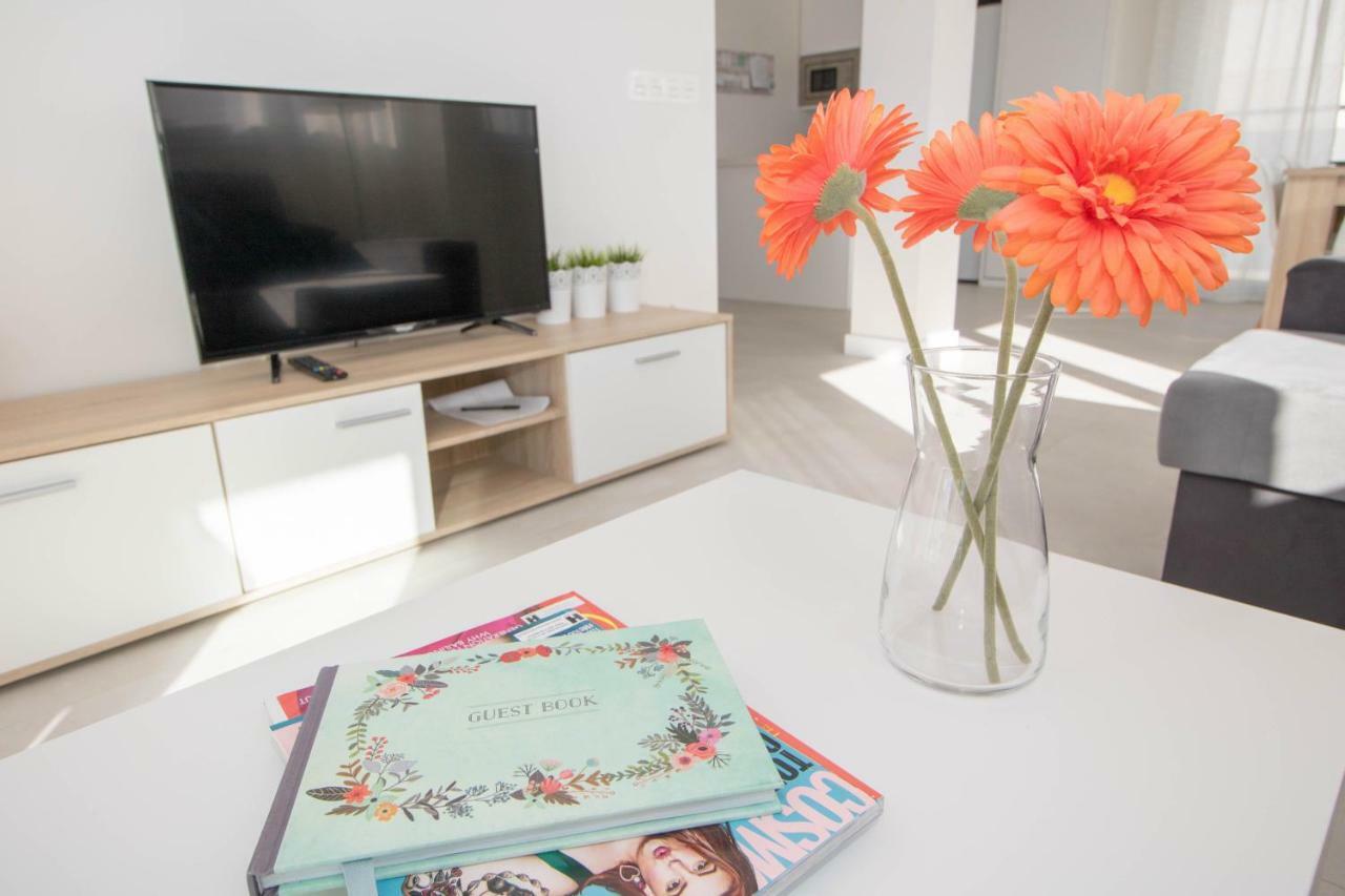 El Mirador De Villamartin - La Zenia & Golf Apartment *