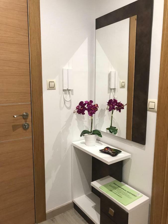 Valle Inclan Pasaje Apartment