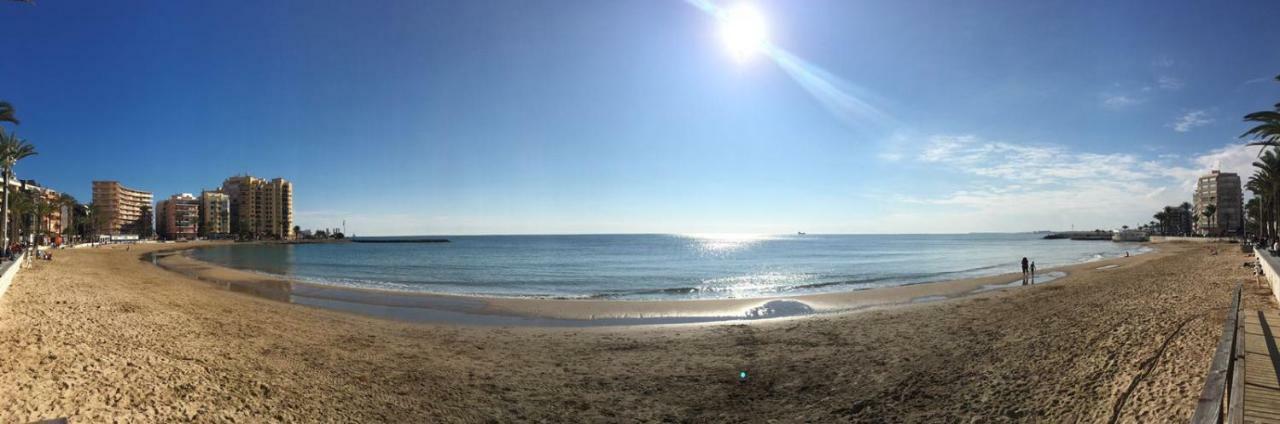Precioso ático Frente Al Mar. Playas. Apartamento