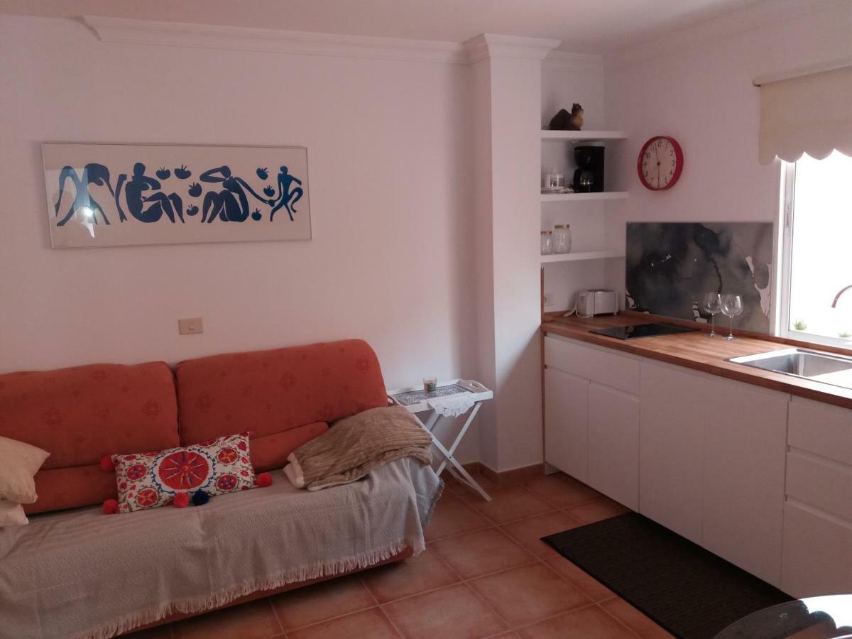 Urban Aridane 1 *