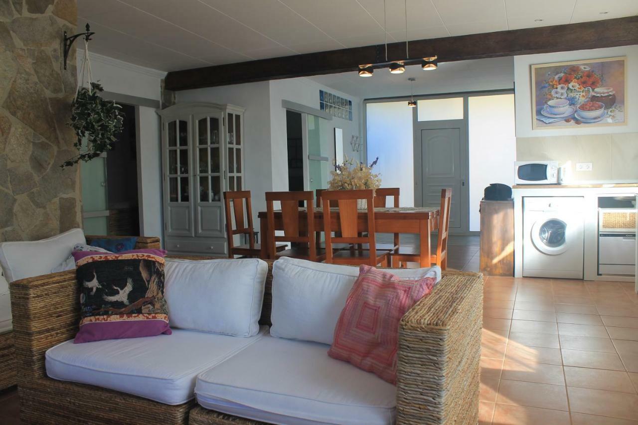 Romani,26 Holiday home *