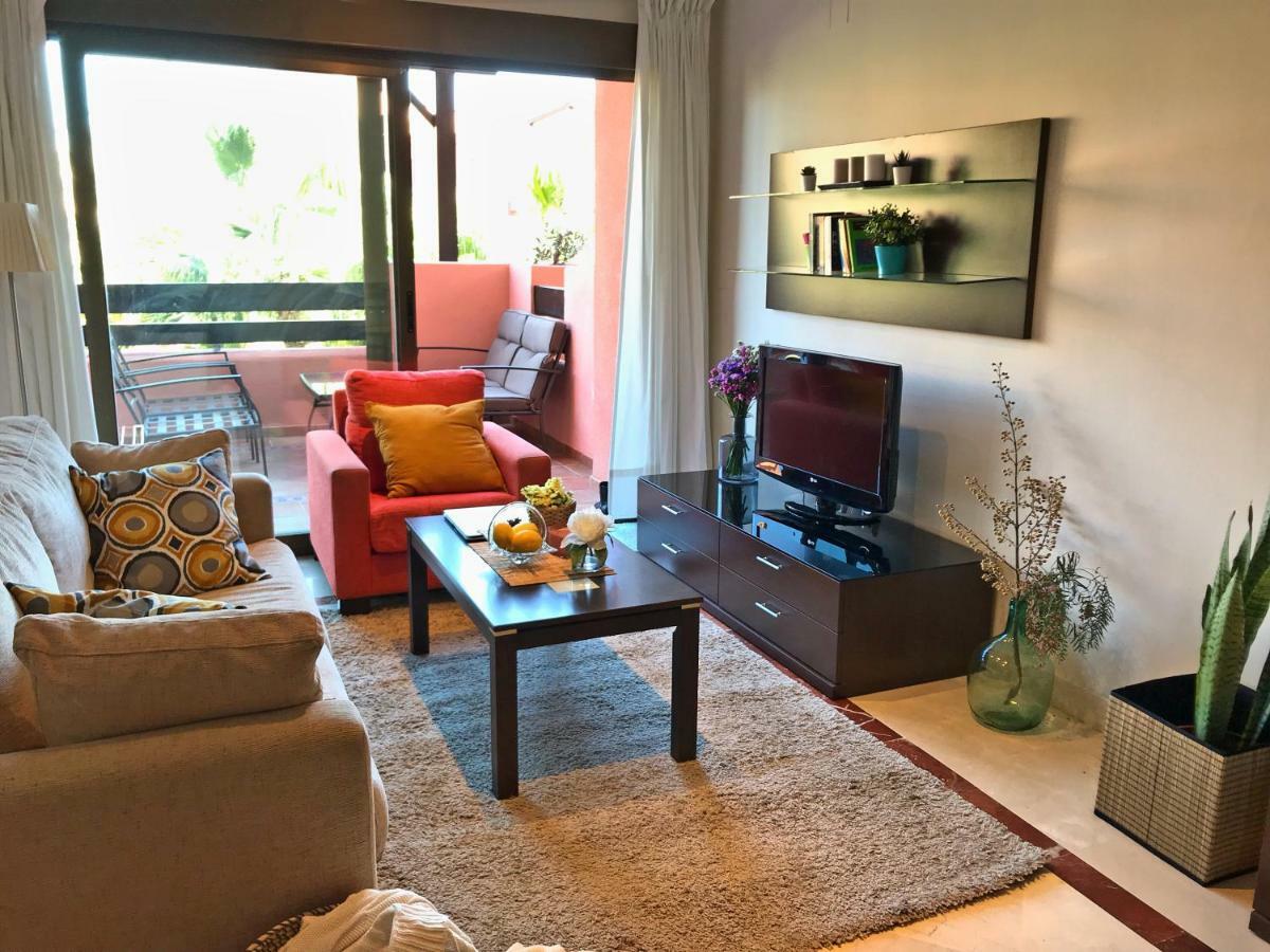 Sunny Tropical Coast,granada. Calle Rector Pascual Rivas Carrera *
