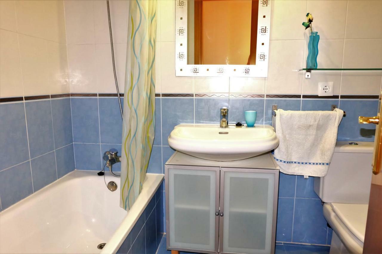 Apartment En Denia, Crtra Les Marines, Junto Playa Les Bovetes Denia