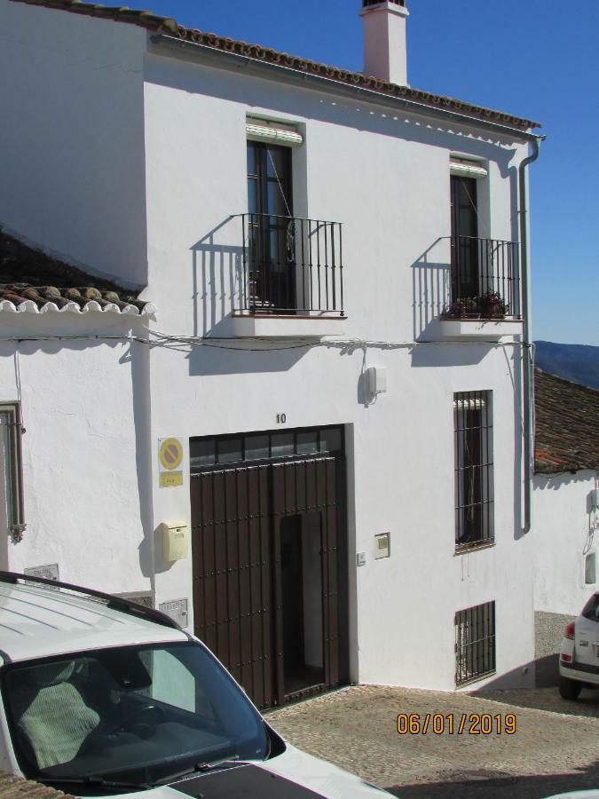 Calle Calvario 10 Holiday home Zufre