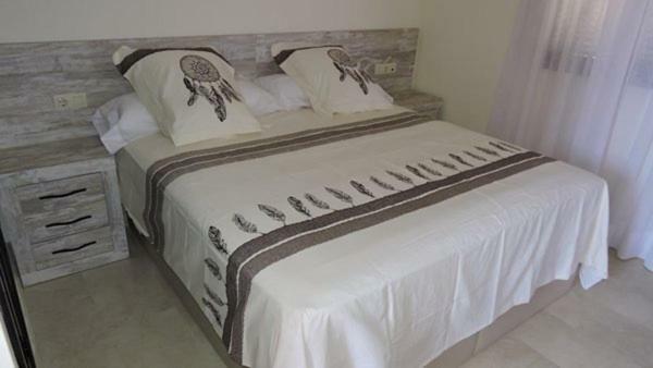Villa Hl025 Luxury 3 Bedroom With Community Pool