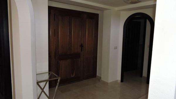 Hl025 Luxury 3 Bedroom With Community Pool Villa *