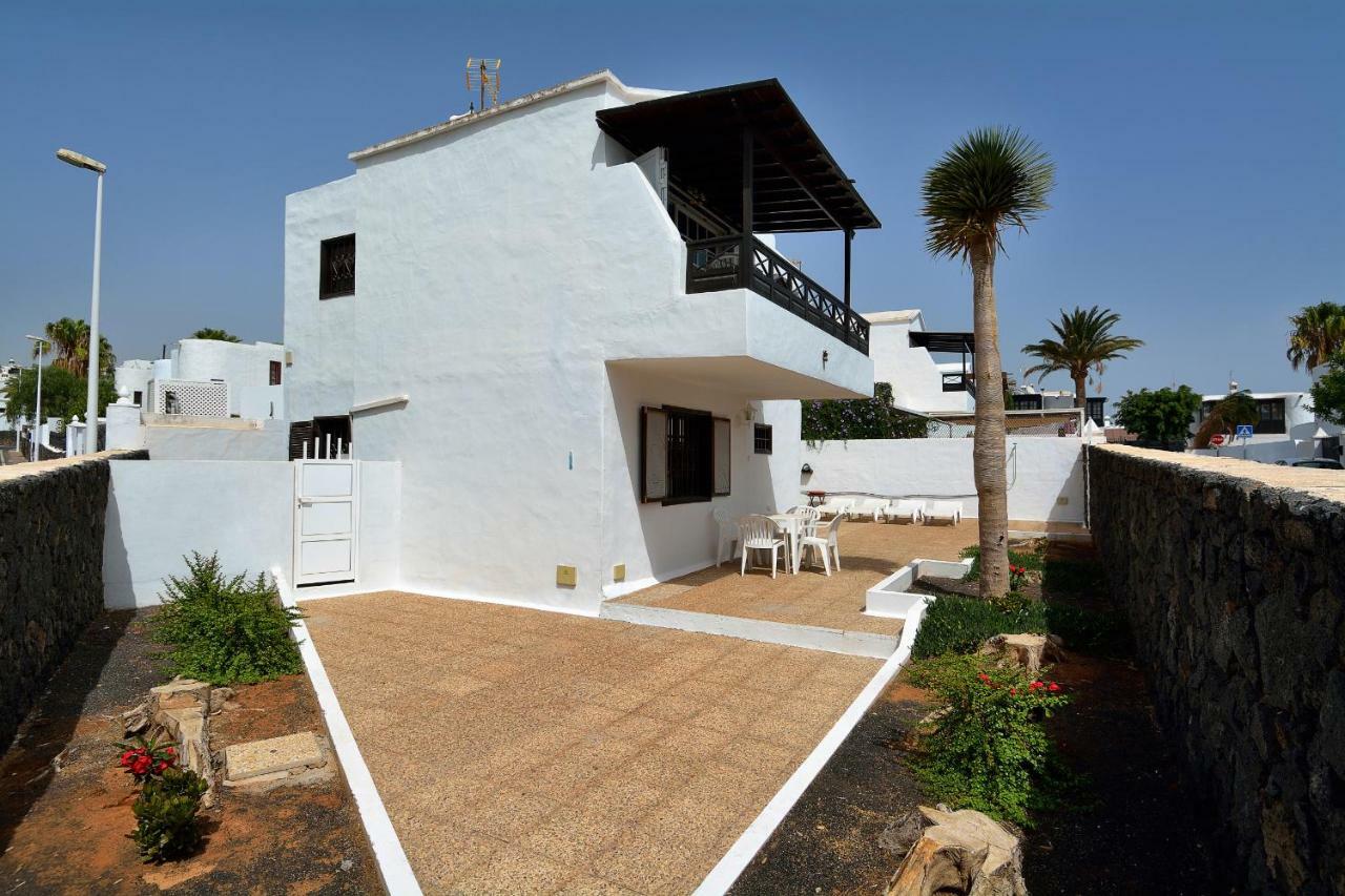 3br House - Solarium & Shower Terrace Villa