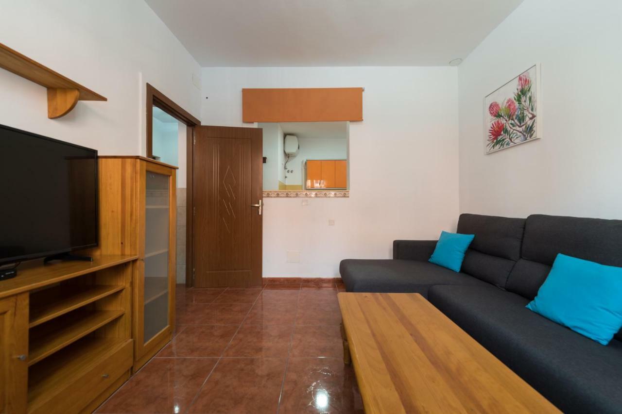 Private Solarium - 2br House Near The Airport Сasa de vacaciones Vecindario (Gran Canaria)
