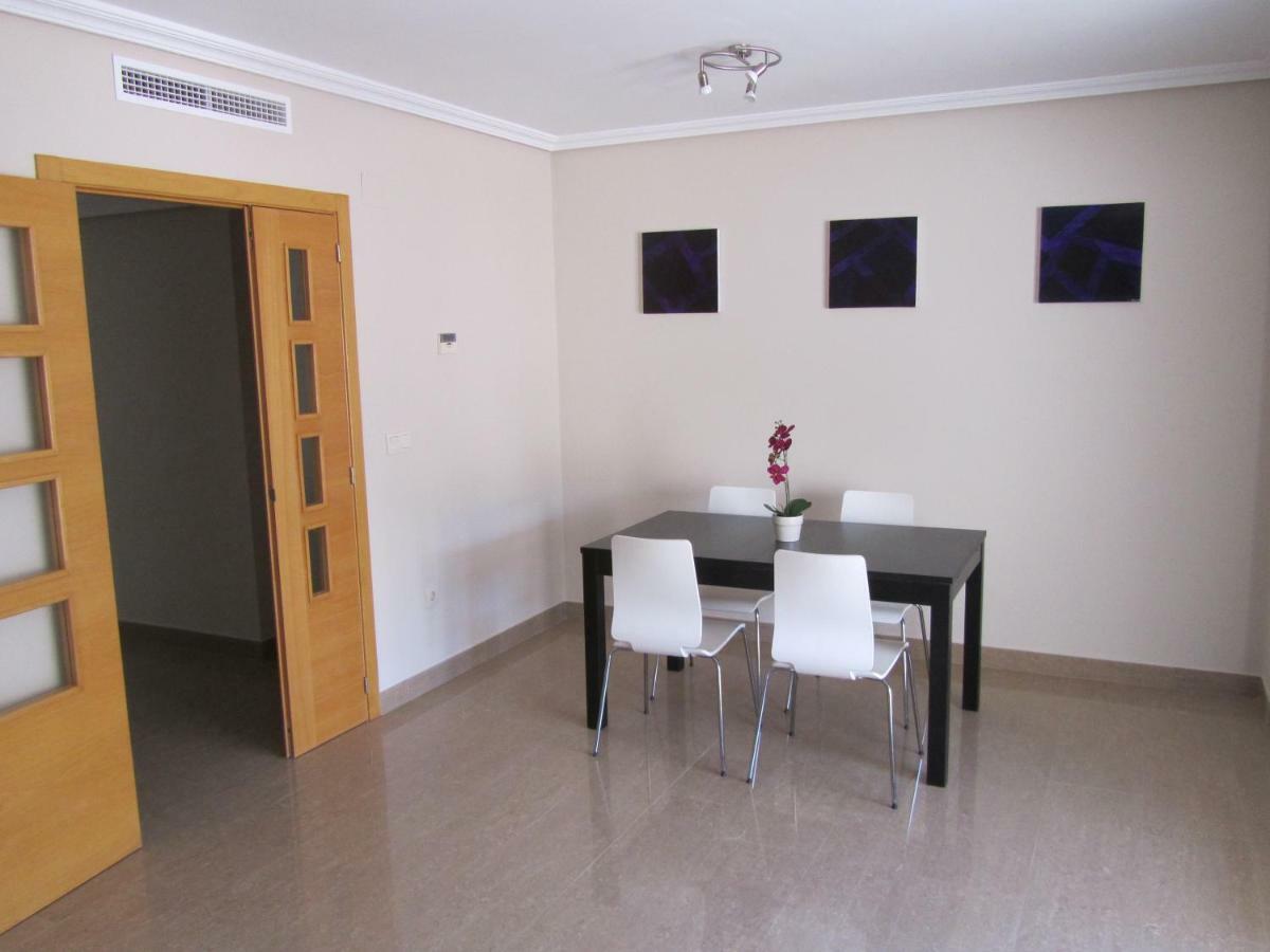 Atico Nuevo Con Terraza