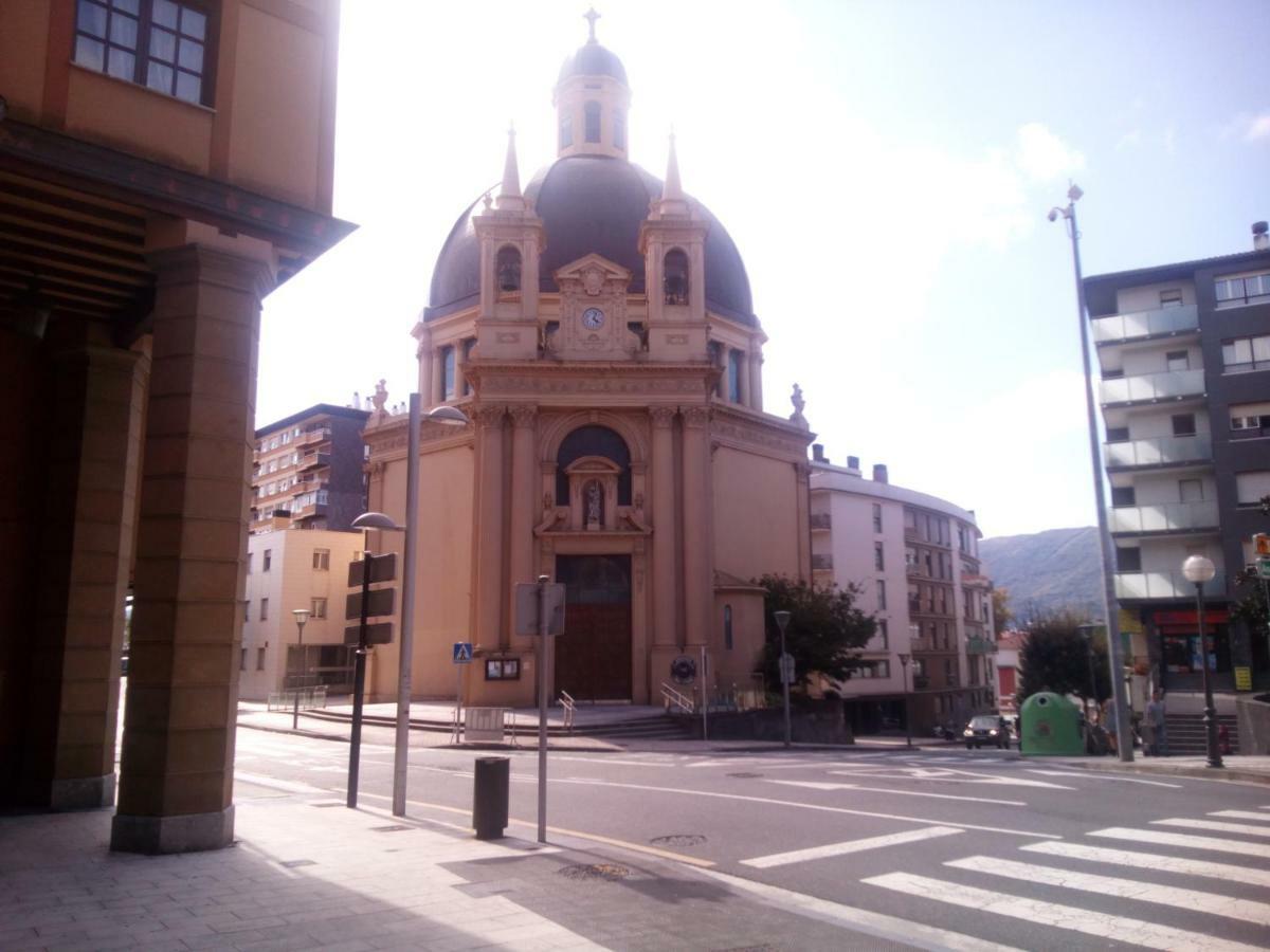 Los Fronterizos