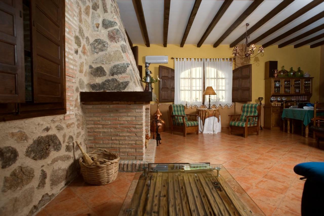 Country house Casa Rural Finca Cerezos *