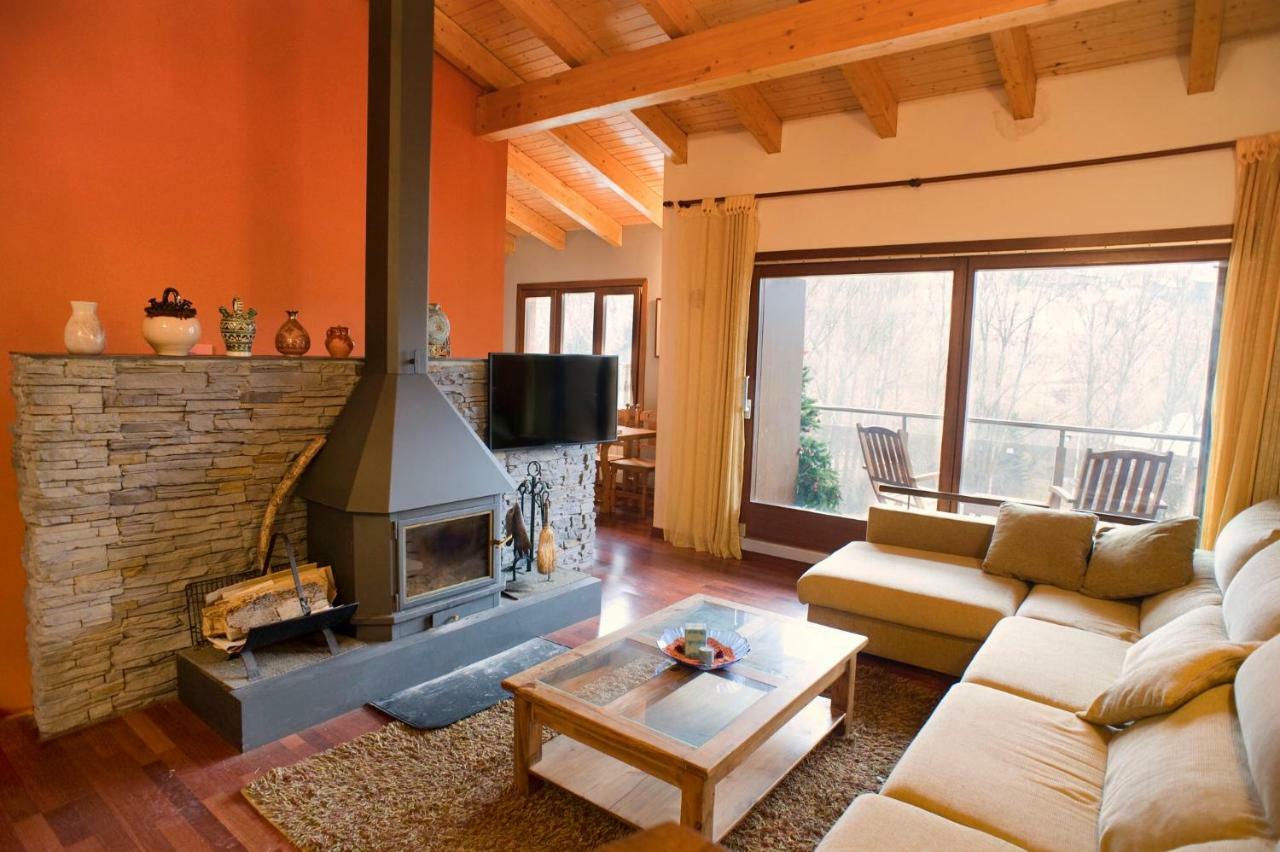 Fantastica Casa A La Molina Amb Jardi En Plena Natura Holiday home *