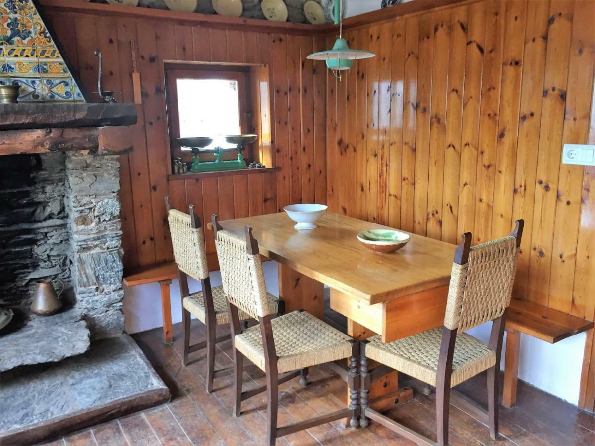 Casa De La Font De Dalt Queralbs (Caralps)