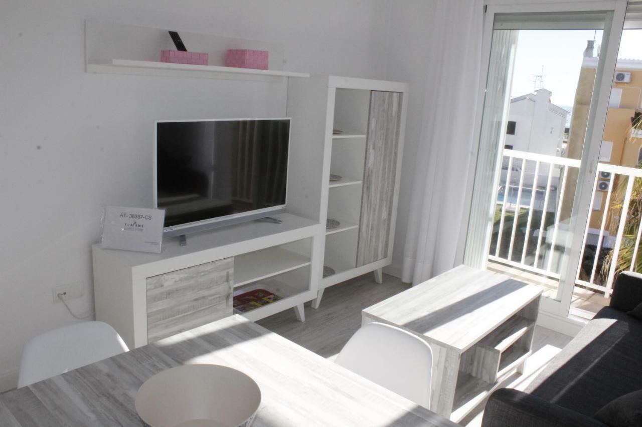 Apartamento Palmeras Playa *