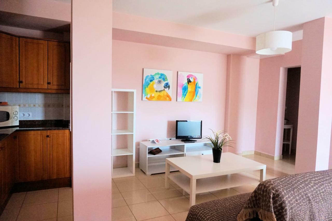Apartment La Graciosa Magnolia Evita Beach, Frente Mar *