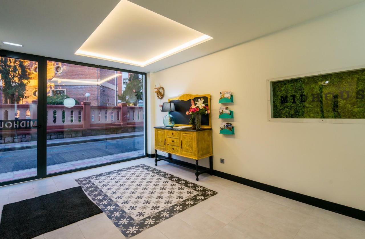 Midhouse Apartamento