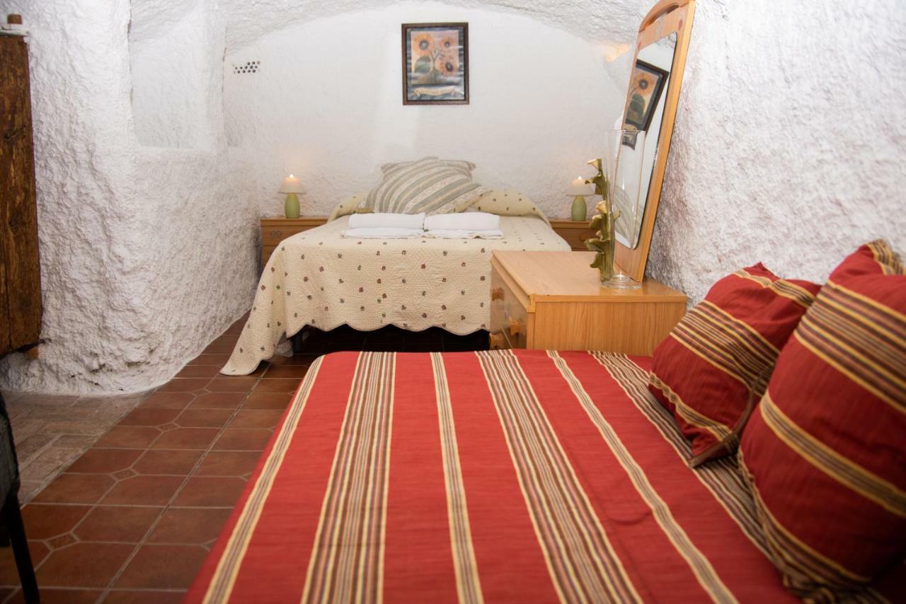 Casa Cueva Pastor * Fontanar