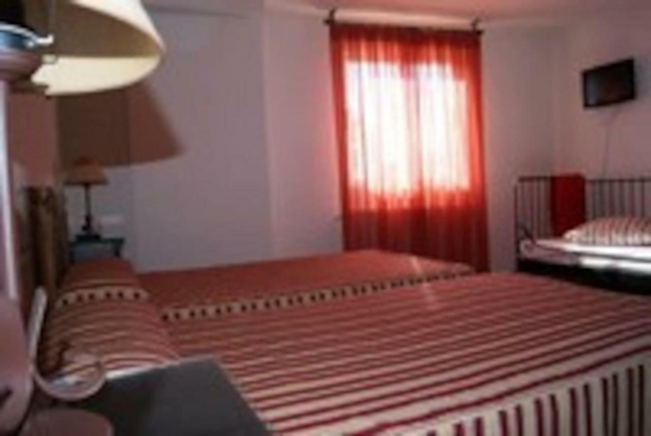 Holiday home El Sauce. A 2,5 Km De Cuenca Capital Nohales