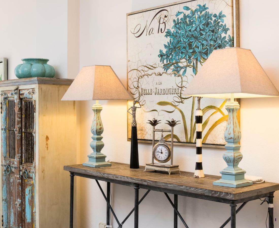 Center Beachfront With Private Patio * Marbella