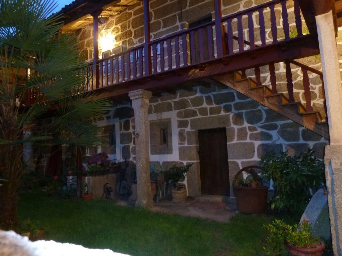 Casa Do Pacio Sabadelle Homestay Lugo