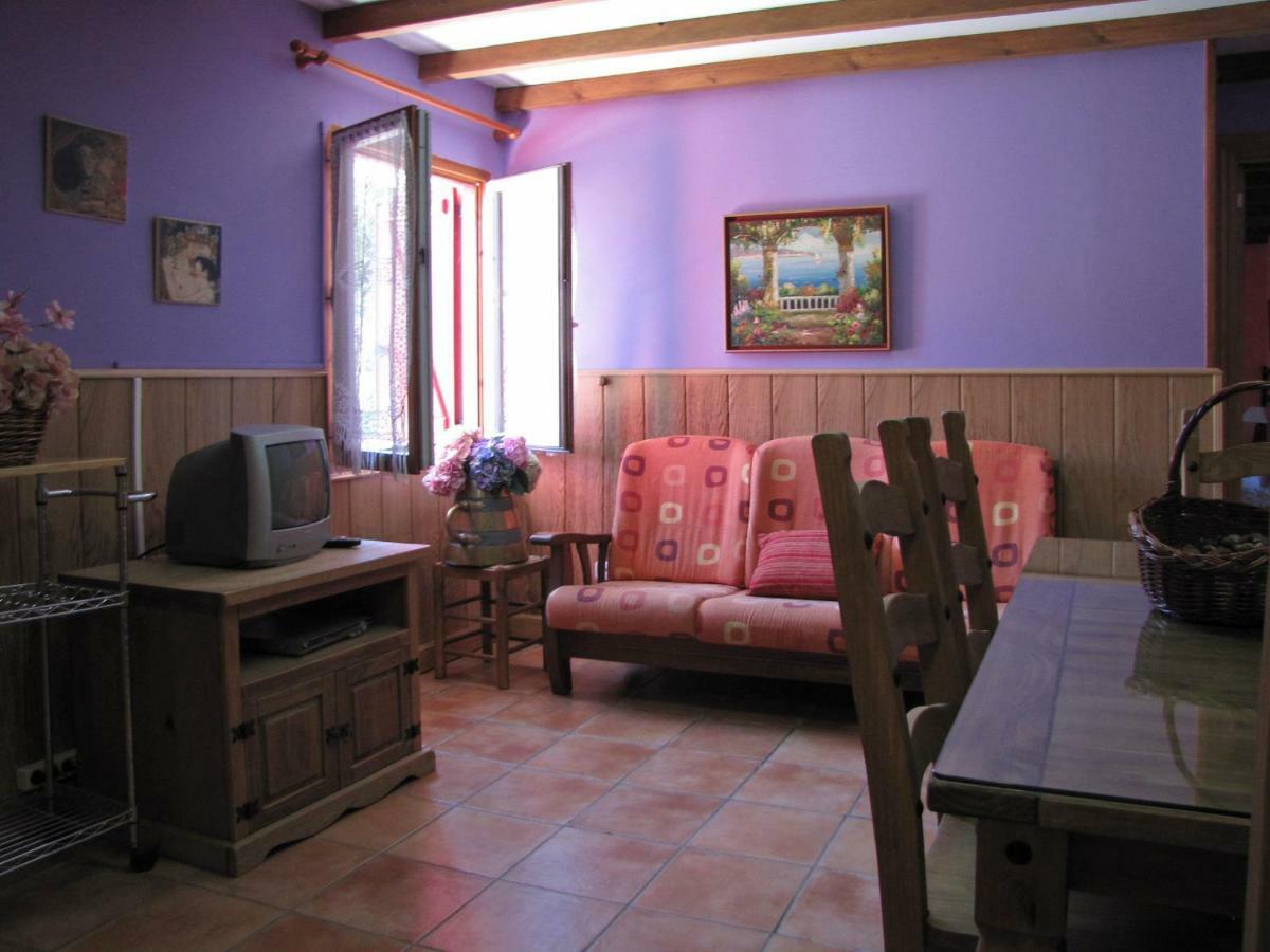 Toki Ona Casa rural Valcarlos
