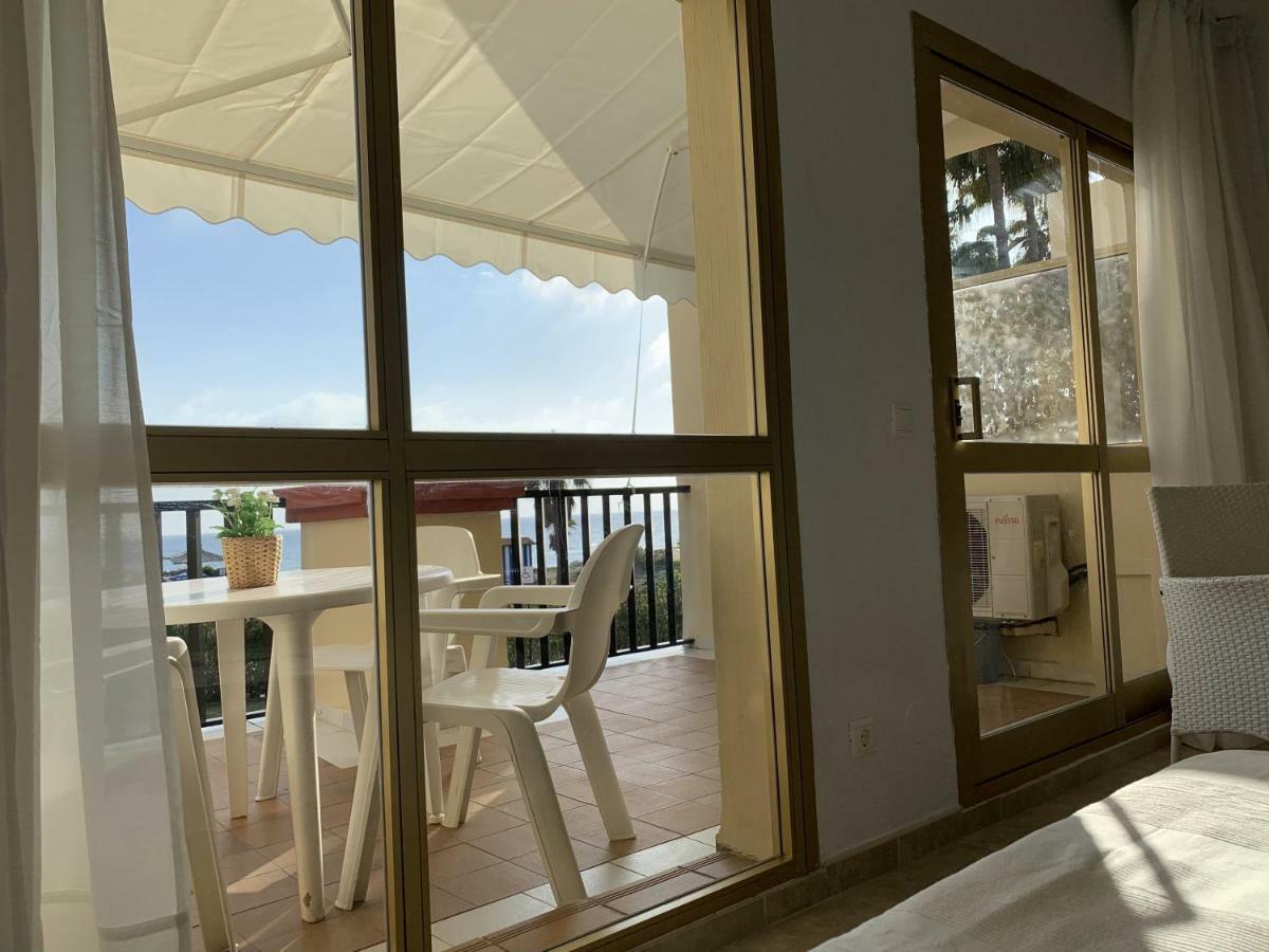 Apartamento Estudio Primera Linea 50 Mtrs Playa. Fibra 600mb Marbella