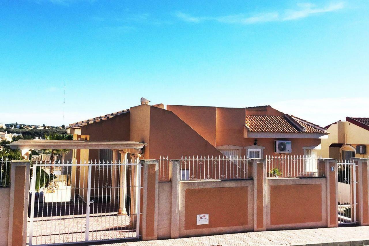 Isla Lanzarote - - Alicante Villa *