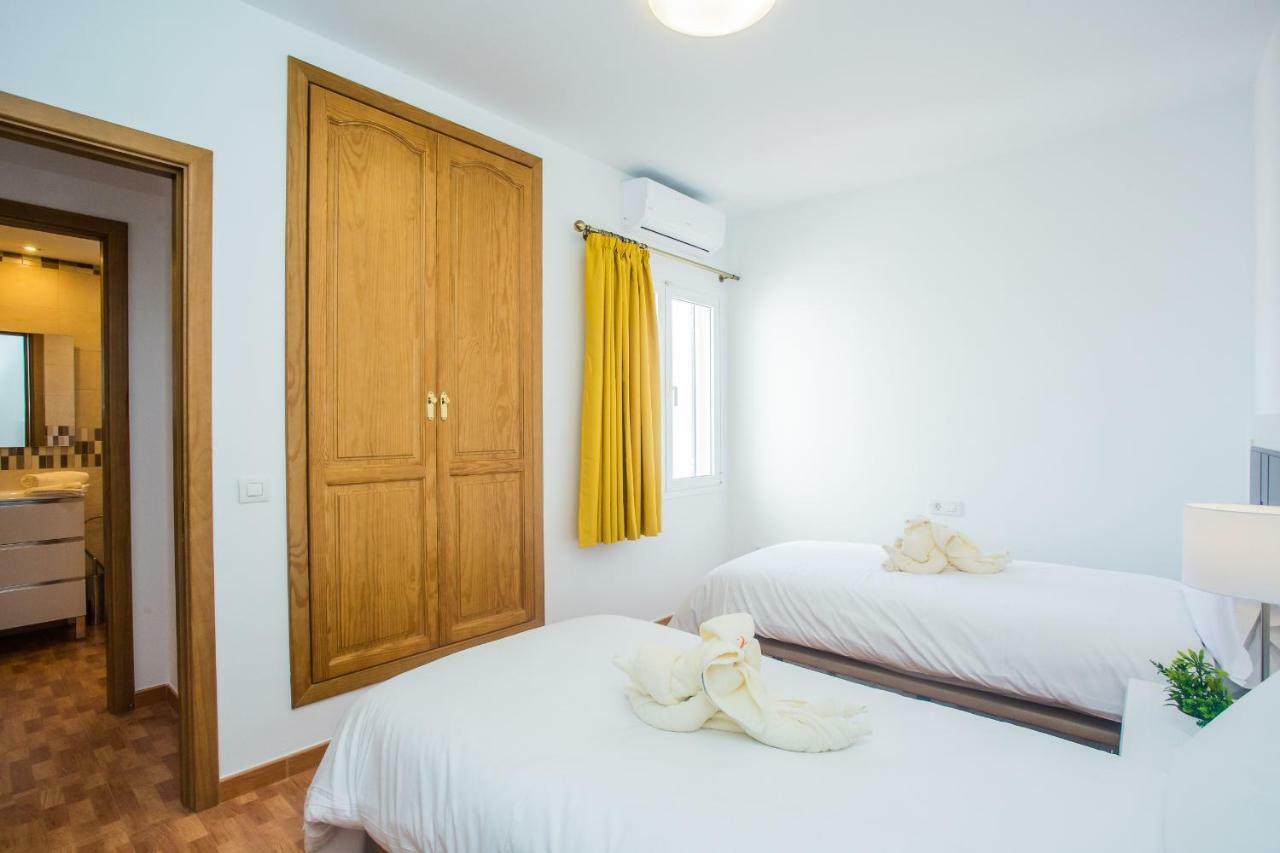 Ereza Amparo Villa