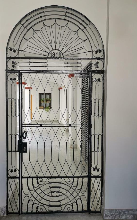Teodosio Free Parking&central Ac Apartamento *