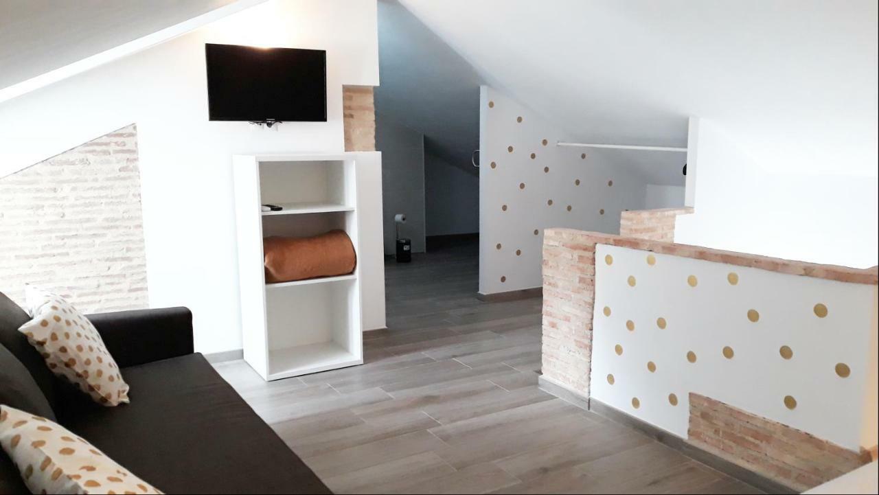Puerta Alameda Apartamento Ronda