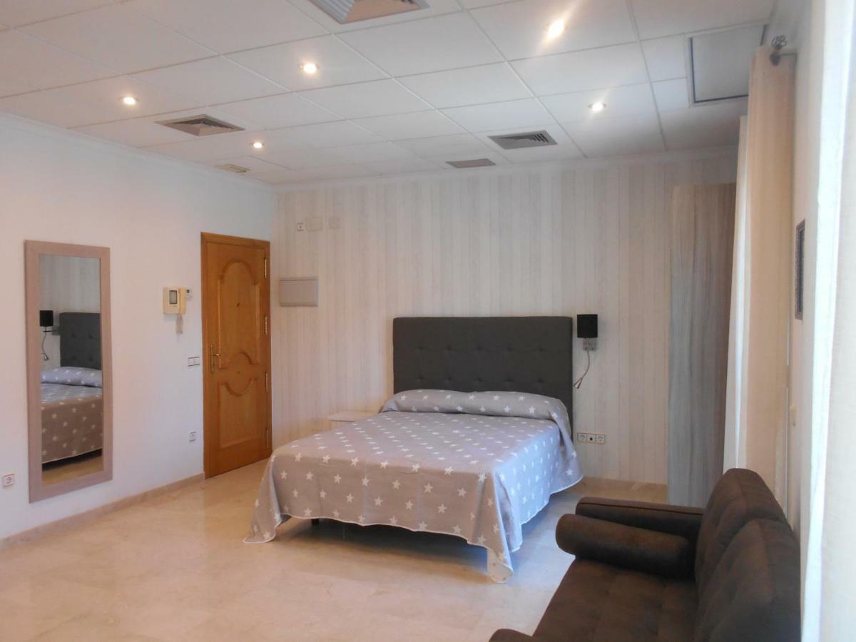 Edificio Aguilas Apartment *