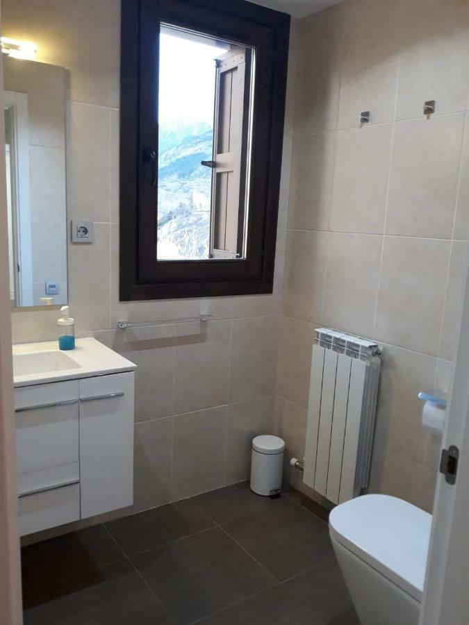 Pleta Del Mont Atico Apartamento