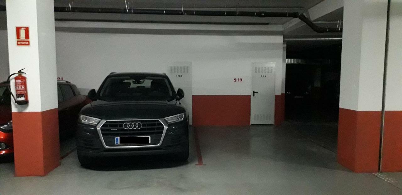 Atico Centrico Con Piscina Comunitaria Apartment Ribadeo