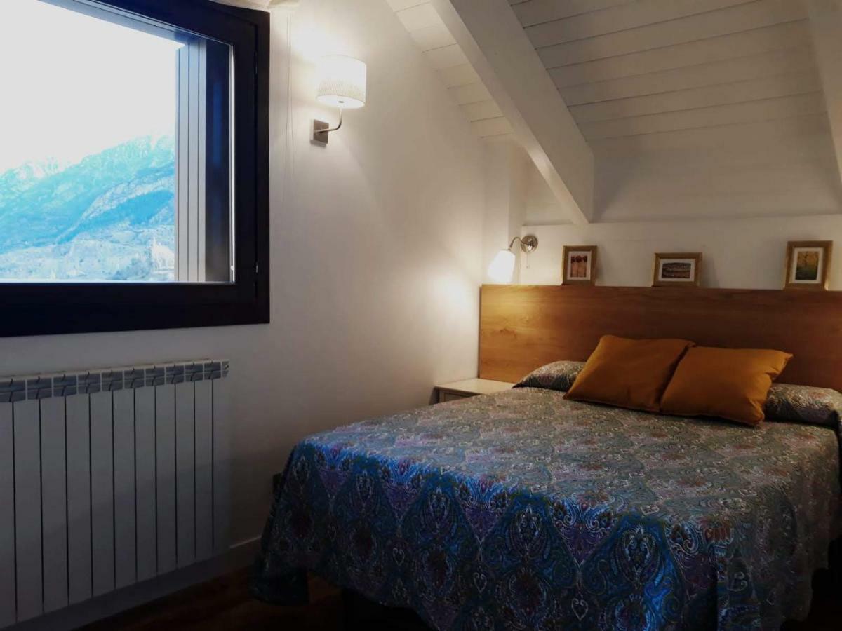 Pleta Del Mont Atico Apartamento Benasque