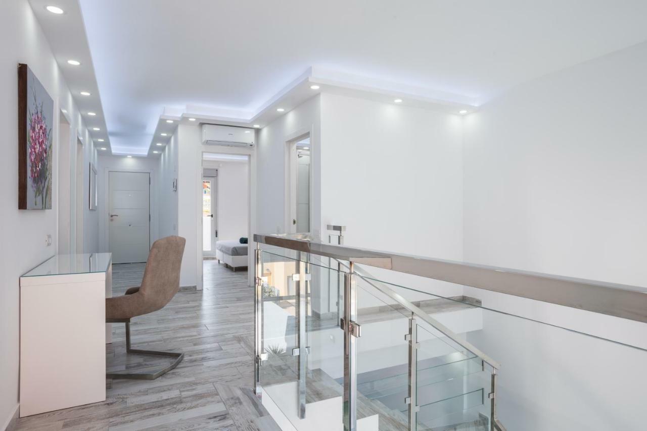 Villa Andrea,heated Pool, Optical Fibre Caleta de Fuste