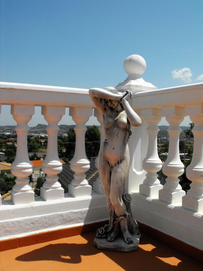 Casa Martinez & D'hotes A 3 Kms De Montserrat Valencia Homestay *