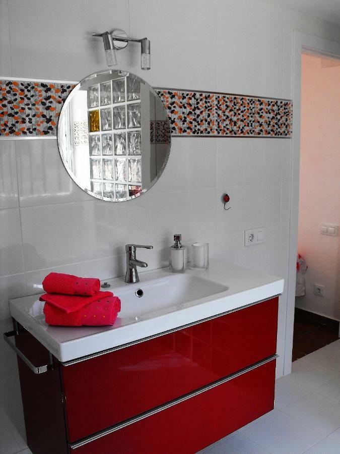 Casa Martinez & D'hotes A 3 Kms De Montserrat Valencia * Montroy