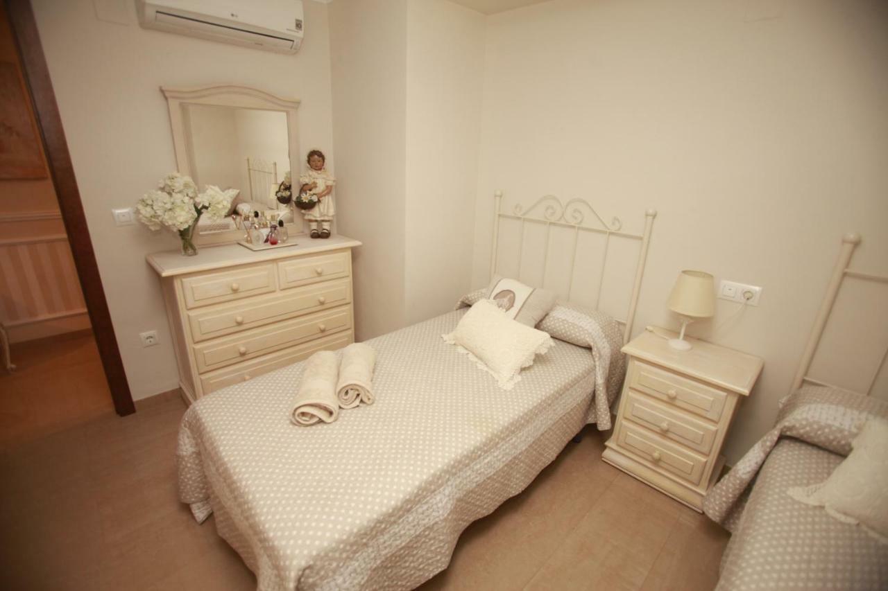 Holiday home Duplex-atico De Nacar Casco Historico